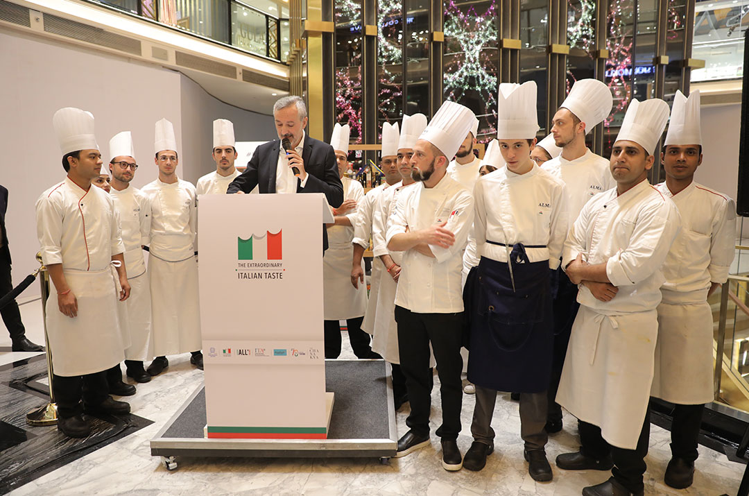 LUXURIOUS SOIREE: AN ITALIAN APERITIF