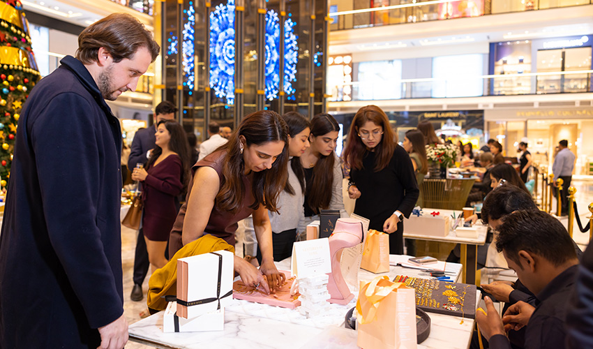 The Chanakya x Hello! Christmas Celebration