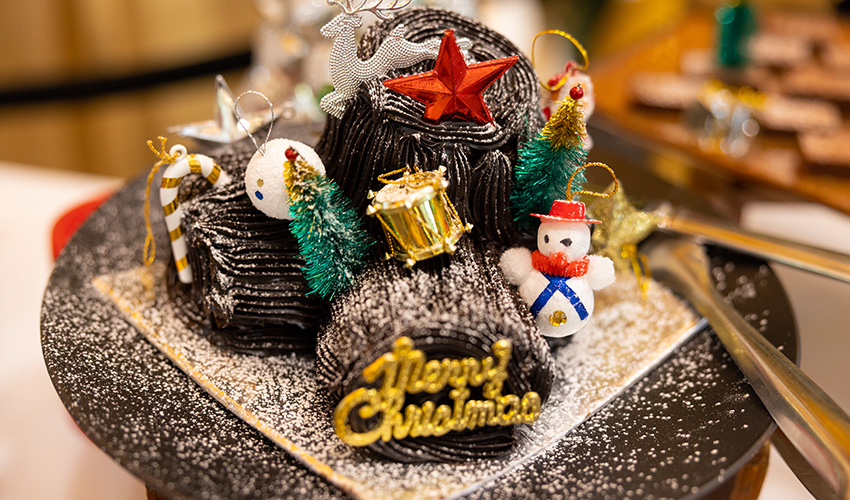The Chanakya x Hello! Christmas Celebration