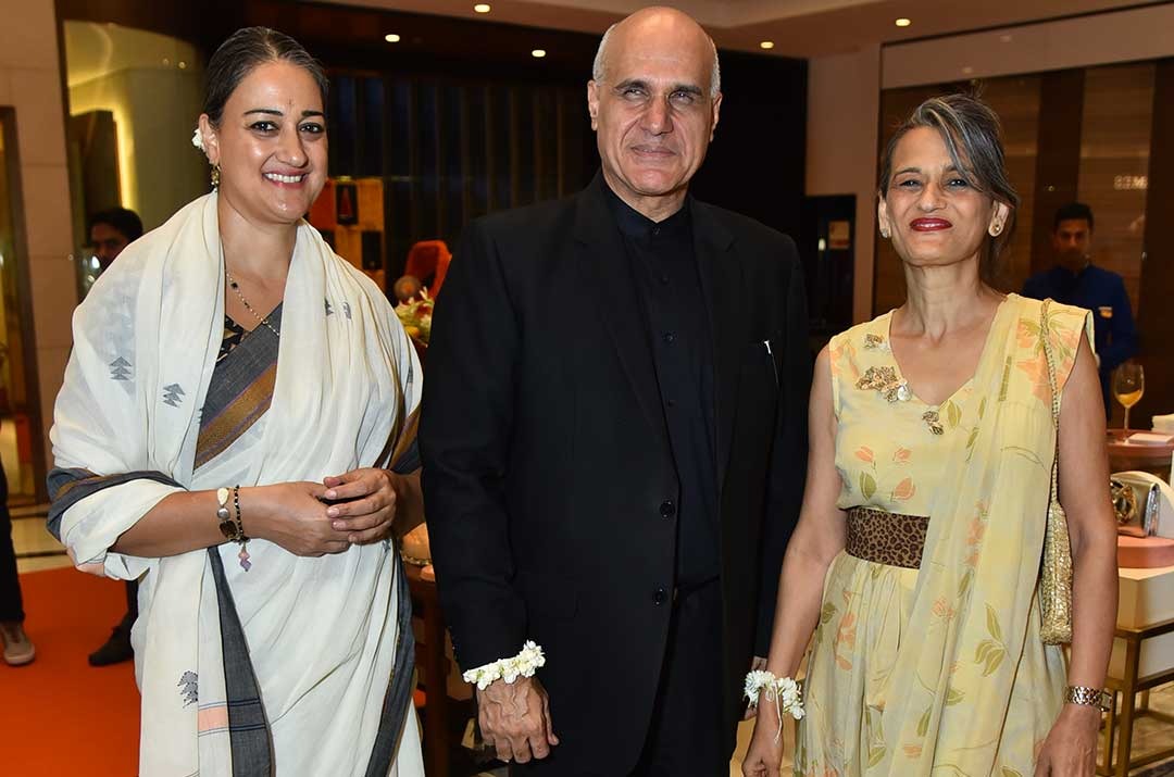 A LUXURIOUS SOIREE: CANADIAN EMBASSY