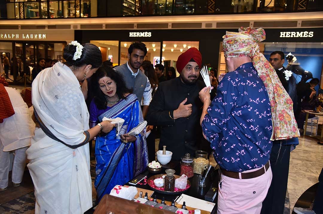 A LUXURIOUS SOIREE: CANADIAN EMBASSY