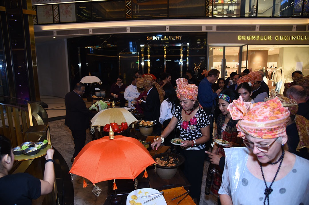 A LUXURIOUS SOIREE: PERU EMBASSY